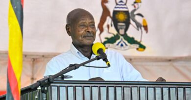 Museveni Decries Bribery Scandal Within State House President Yoweri Museveni has condemned what he termed entrenched corruption within State House, revealing a long-running scheme in which citizens were allegedly charged millions of shillings to have their petitions delivered directly to him. Addressing the matter candidly, Museveni disclosed that individuals involved in the racket collected as much as Shs 30 million from desperate petitioners. “There are people who are paying money — 30 million you take it and make sure the President sees this letter. And it’s true, when I would see it, I would answer and give a solution. The bringer of the letter is paid here,” the President said. According to Museveni, many of those implicated have since died, but the practice left a corrosive legacy that undermined the system. He said the matter was first brought to his attention by his daughter, Natasha. “Now the system is dead, rotten people,” he remarked. The President noted that over the years, some officials have voluntarily admitted their role in such schemes, guided by the principles of the National Resistance Movement (NRM). “Of course, in the end, we get information because NRM is a benevolent group vicious, but you don’t hurt people. So these people, who find bad things along the way, they say, ‘Why are we doing this?’ and they come and report themselves.” Museveni’s revelation uderscores growing fears about the depth of corruption in public offices, highlighting that even the Presidency itself has not been immune to abuse of power.